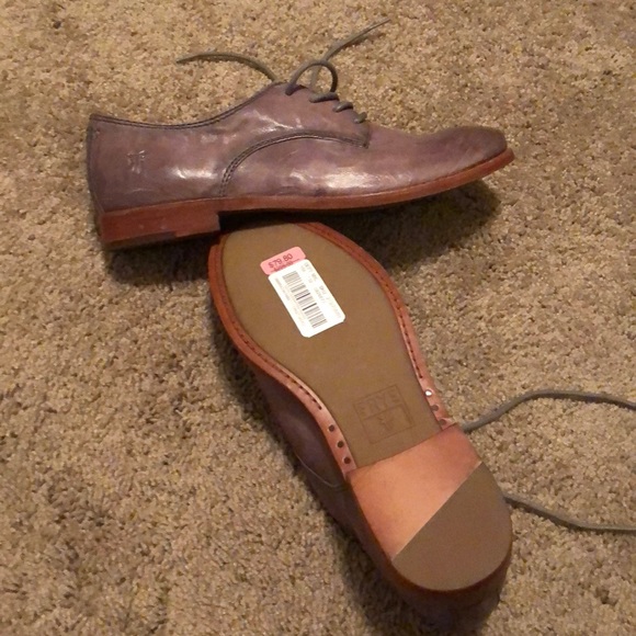 Frye Size 8 Women’s Loafer - Picture 2 of 5
